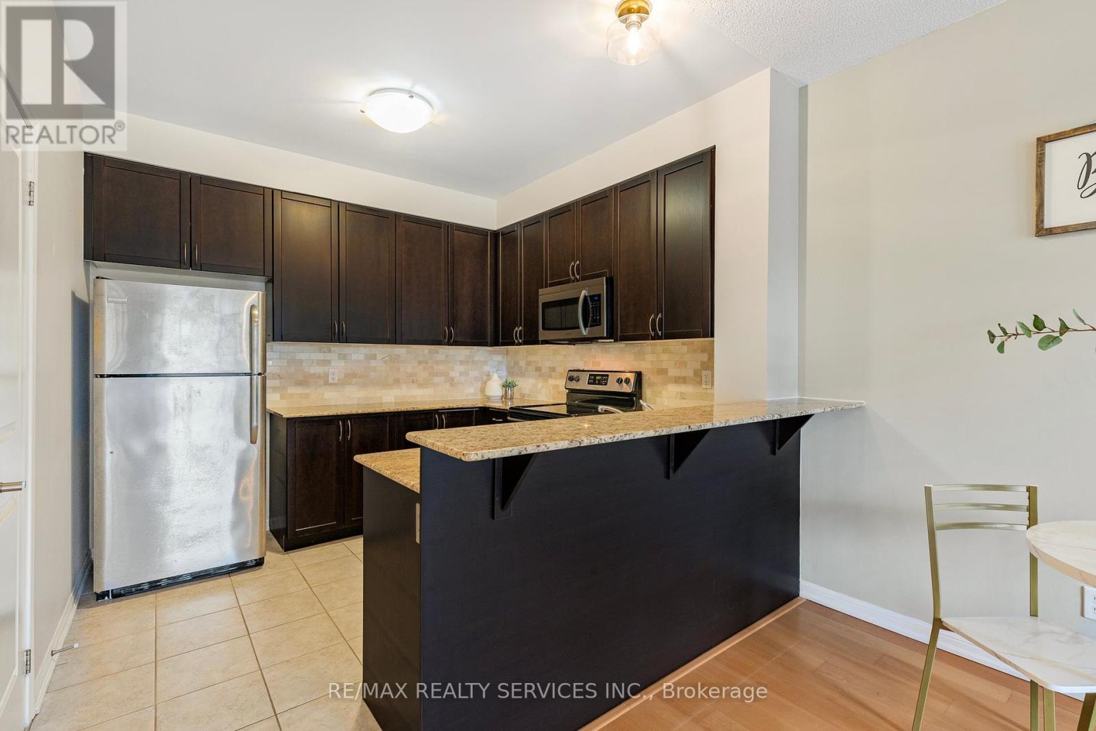 123 - 54 Harvey Johnston Way, Whitby, Ontario  L1M 0J7 - Photo 8 - E12195372