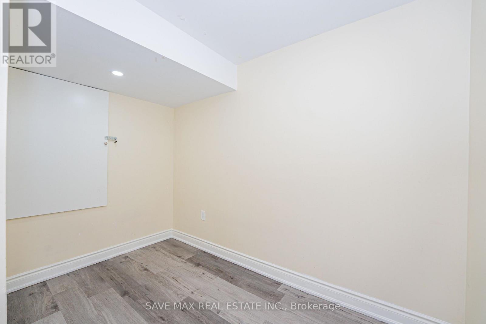 19 Boat Street, Brampton, Ontario  L7A 5C9 - Photo 17 - W12179394