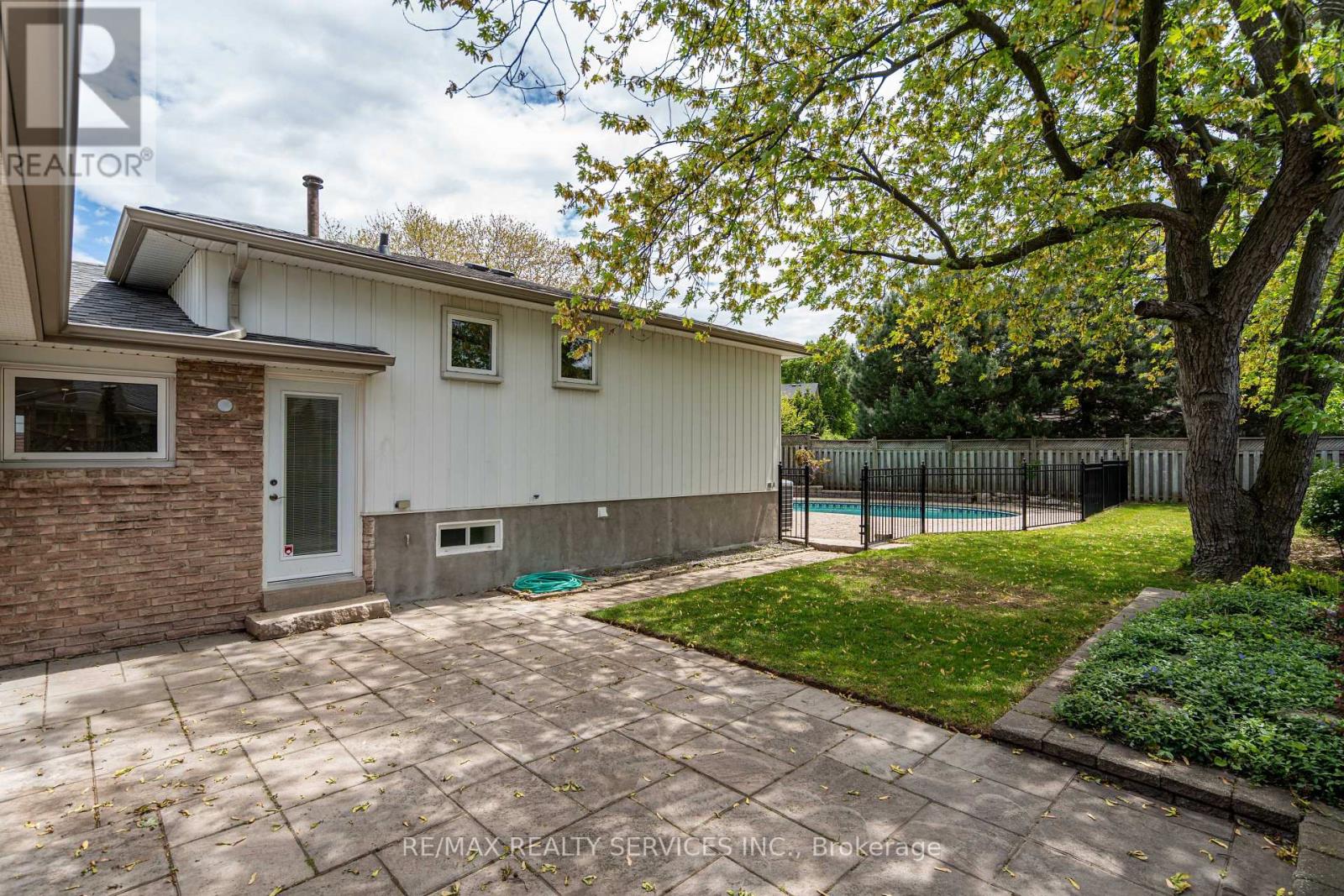 2296 Devon Road, Oakville, Ontario  L6J 5R4 - Photo 41 - W12187569