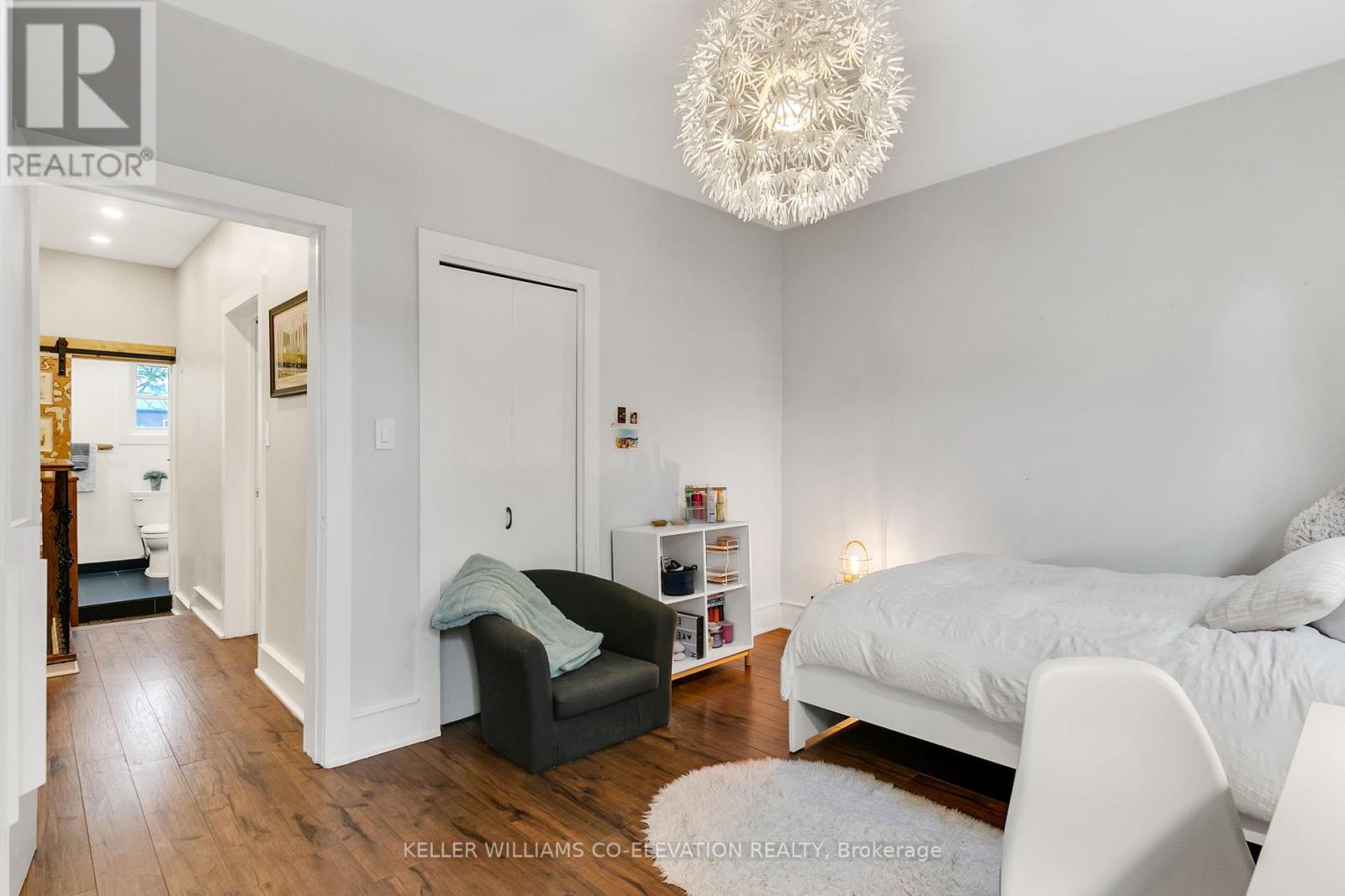 74 Garden Avenue, Toronto, Ontario  M6R 1H7 - Photo 21 - W12195071