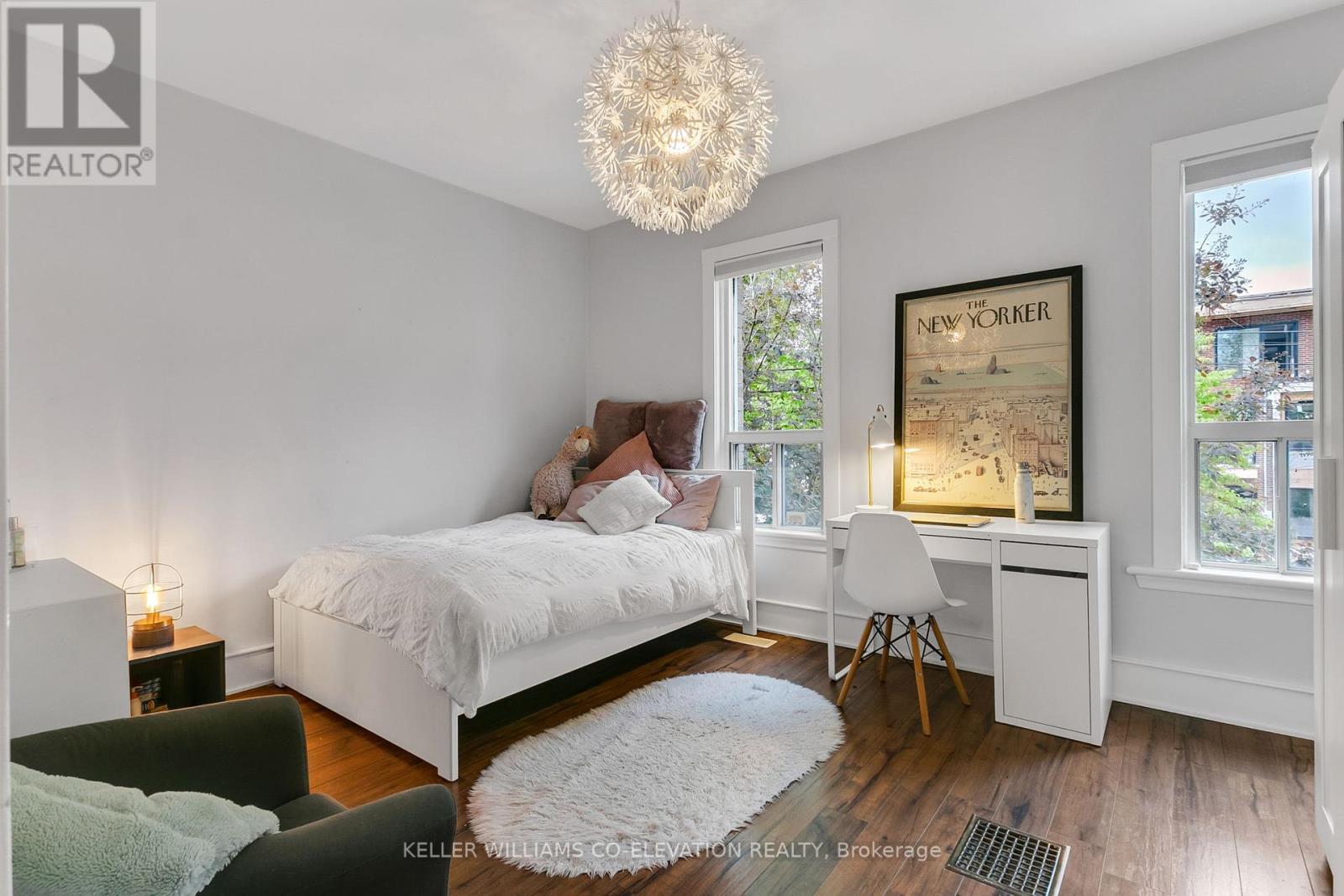 74 Garden Avenue, Toronto, Ontario  M6R 1H7 - Photo 19 - W12195071