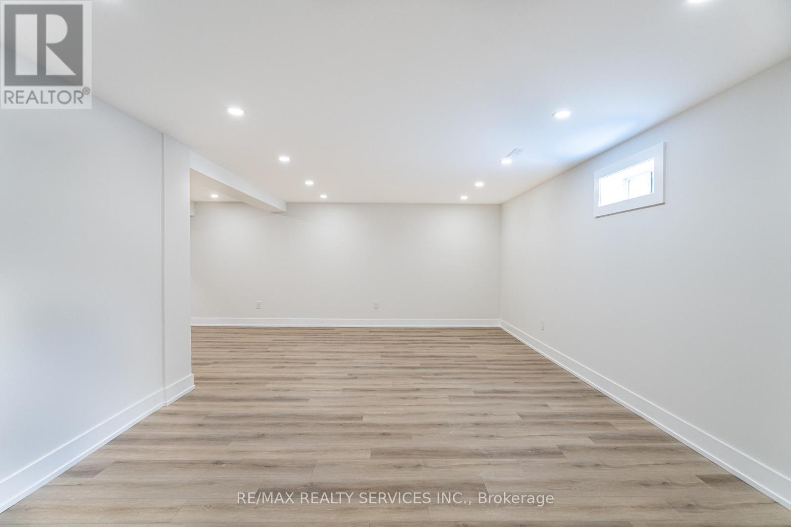 2296 Devon Road, Oakville, Ontario  L6J 5R4 - Photo 37 - W12187569