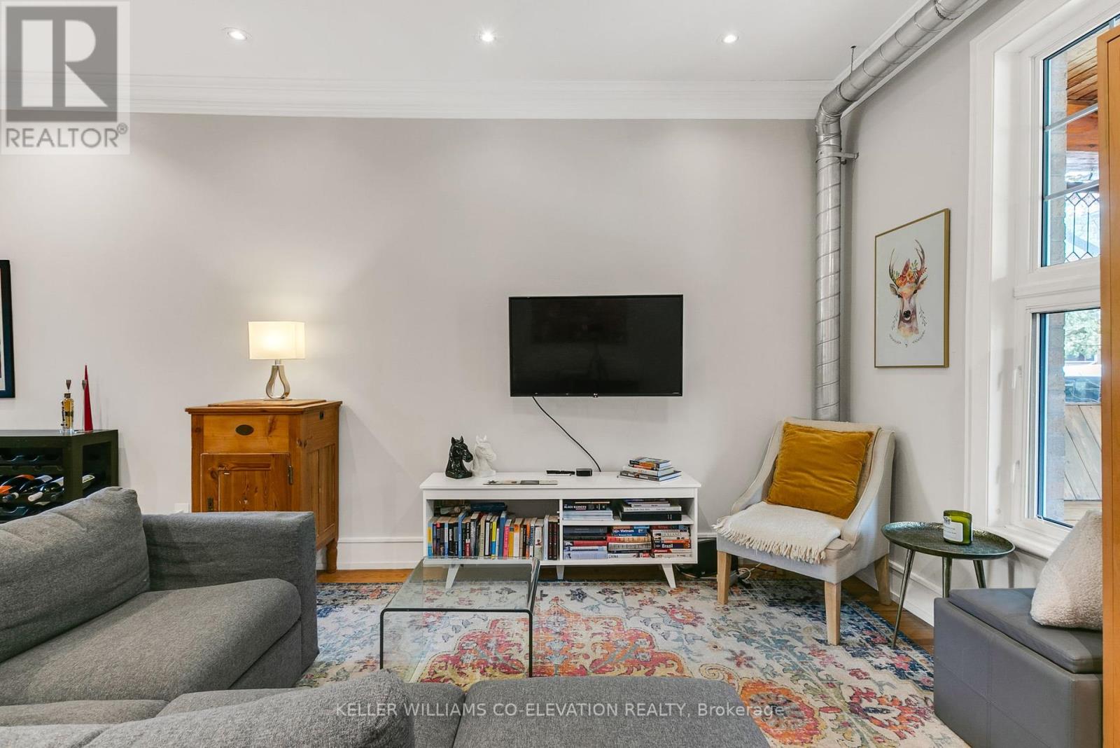 74 Garden Avenue, Toronto, Ontario  M6R 1H7 - Photo 5 - W12195071