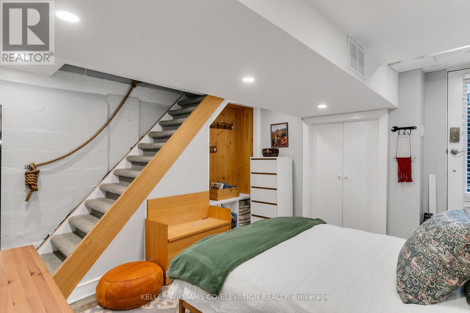 74 Garden Avenue, Toronto, Ontario  M6R 1H7 - Photo 27 - W12195071
