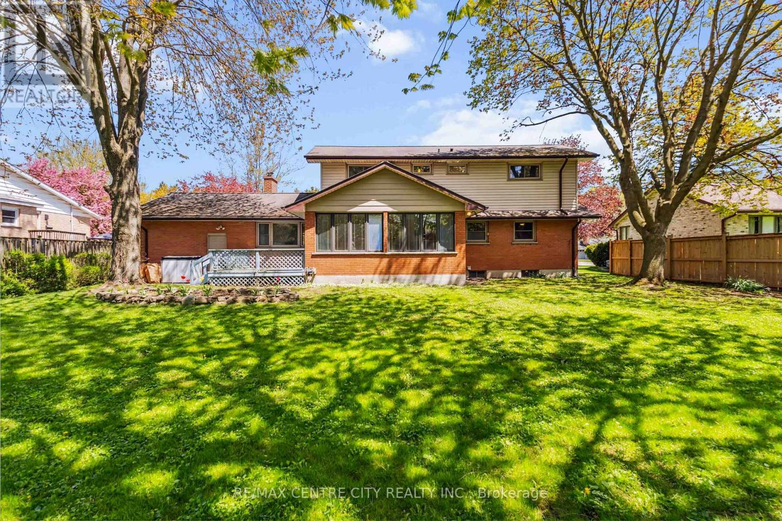 Photo 44 of 47 for 69 Daleview Crescent