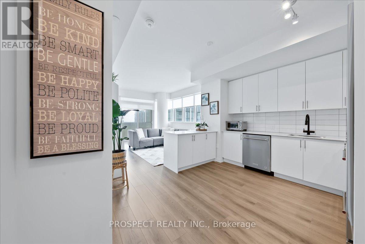 505 - 9000 Jane Street, Vaughan (Vellore Village), Ontario  L4K 0M6 - Photo 10 - N12195310