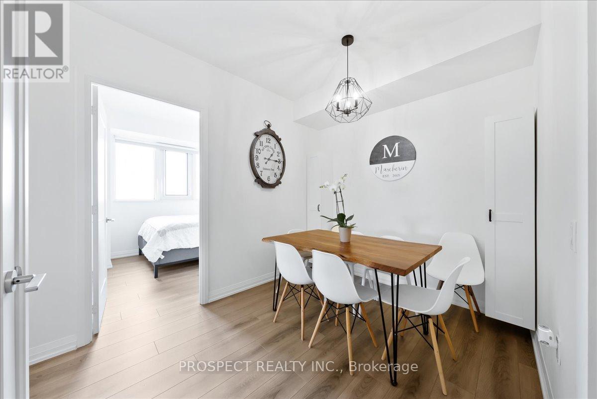 505 - 9000 Jane Street, Vaughan (Vellore Village), Ontario  L4K 0M6 - Photo 4 - N12195310