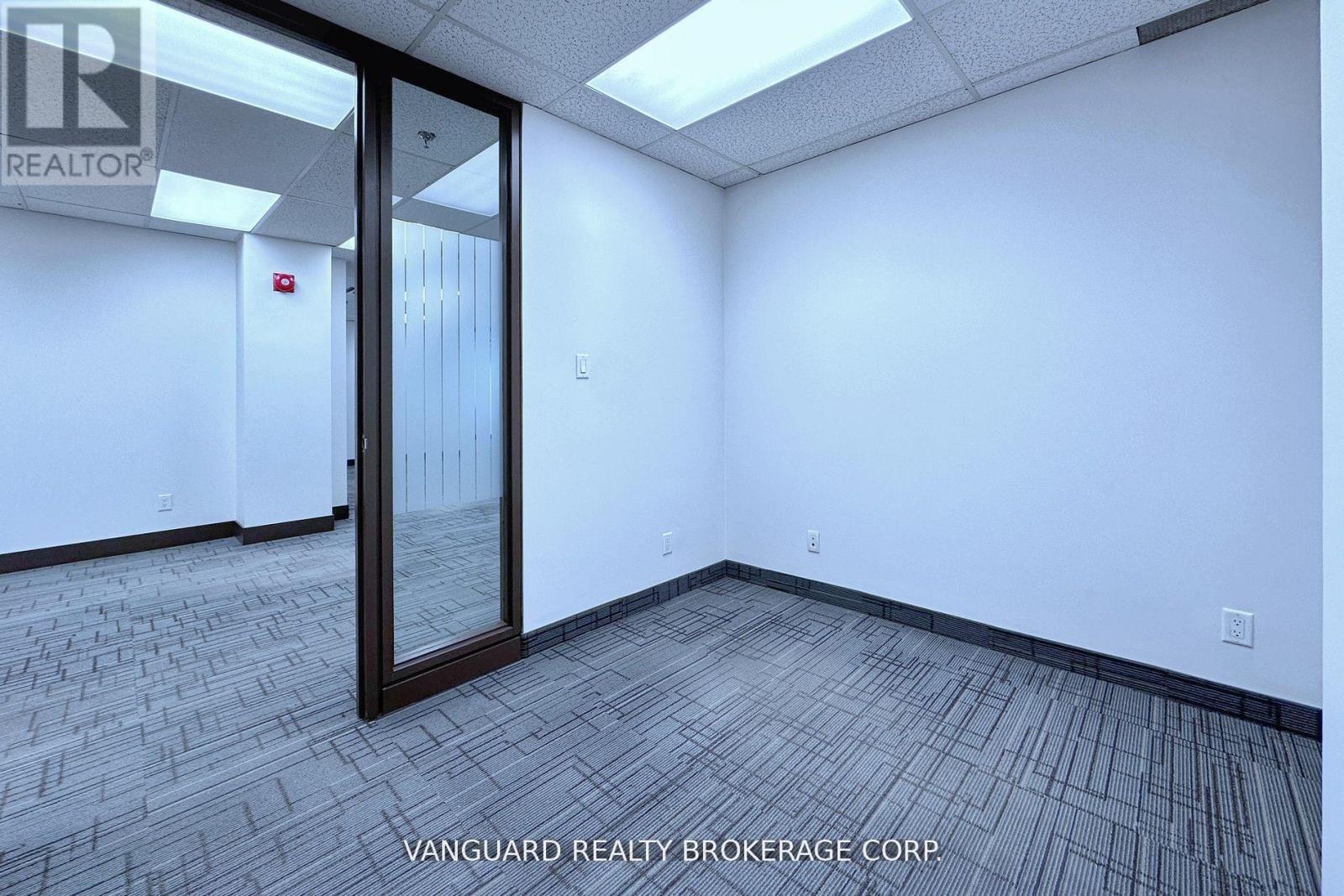 224 - 7050 Weston Road, Vaughan (Steeles West Industrial), Ontario  L4L 8G7 - Photo 37 - N12195443