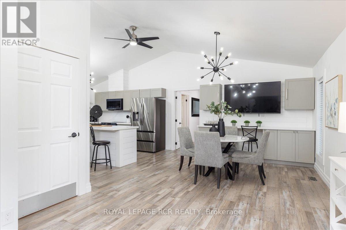 395 Sandford Road, Uxbridge, Ontario  L0C 1E0 - Photo 8 - N12195449