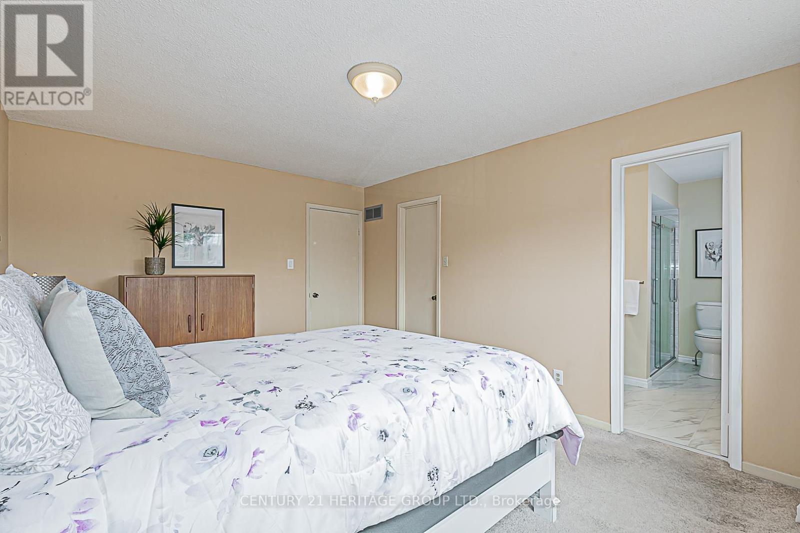 72 Seaton Drive, Aurora (Aurora Highlands), Ontario  L4G 6B6 - Photo 26 - N12195476