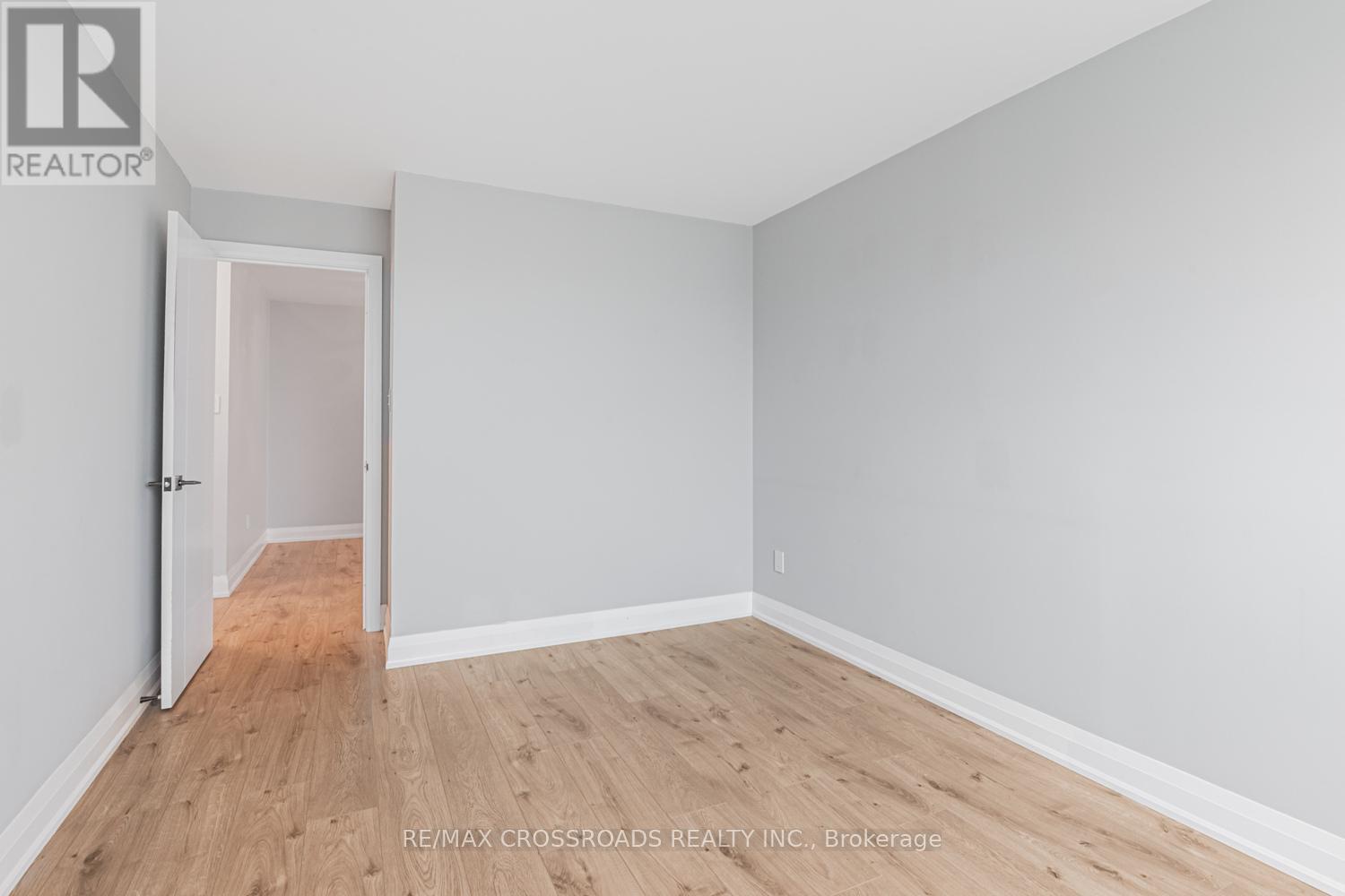 626 - 326 Major Mackenzie Drive E, Richmond Hill (Crosby), Ontario  L4C 8T4 - Photo 14 - N12195491