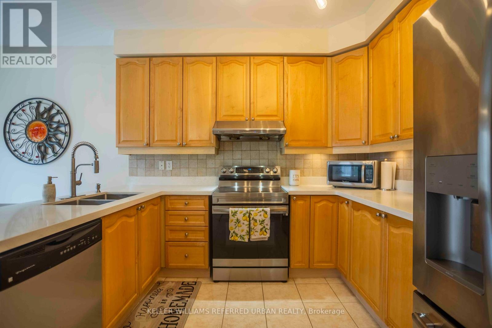 462 Reeves Way Boulevard, Whitchurch-Stouffville (Stouffville), Ontario  L4A 0H2 - Photo 7 - N12195540