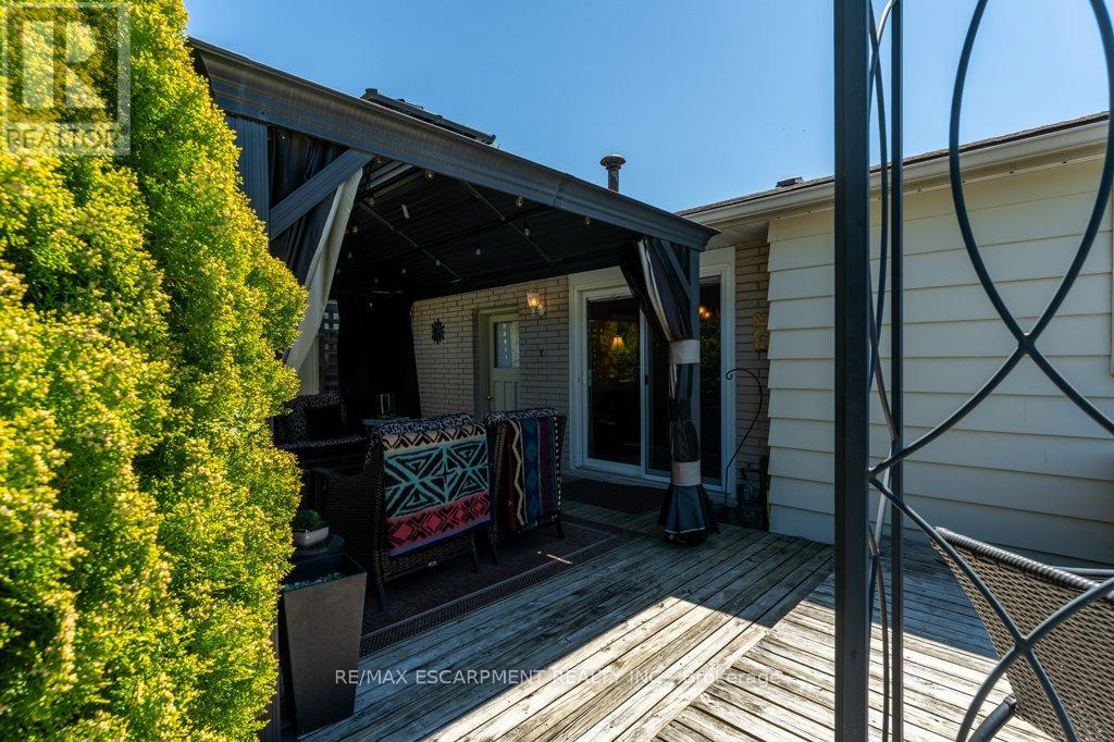 4925 Cameron Avenue, Lincoln, Ontario  L3J 0B9 - Photo 29 - X12144109