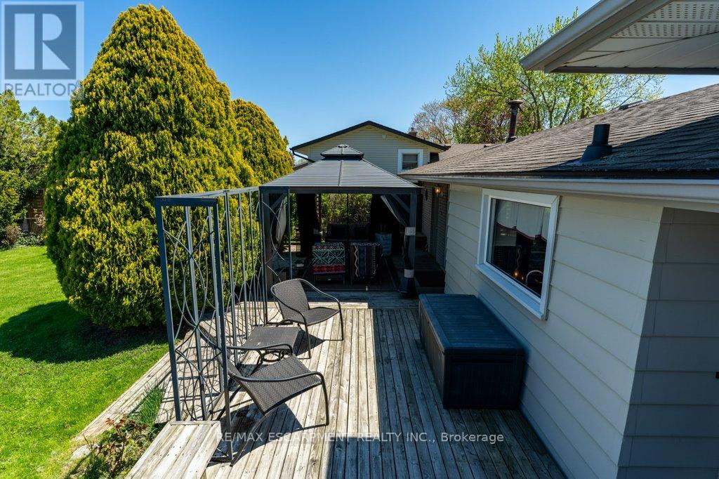 4925 Cameron Avenue, Lincoln, Ontario  L3J 0B9 - Photo 33 - X12144109