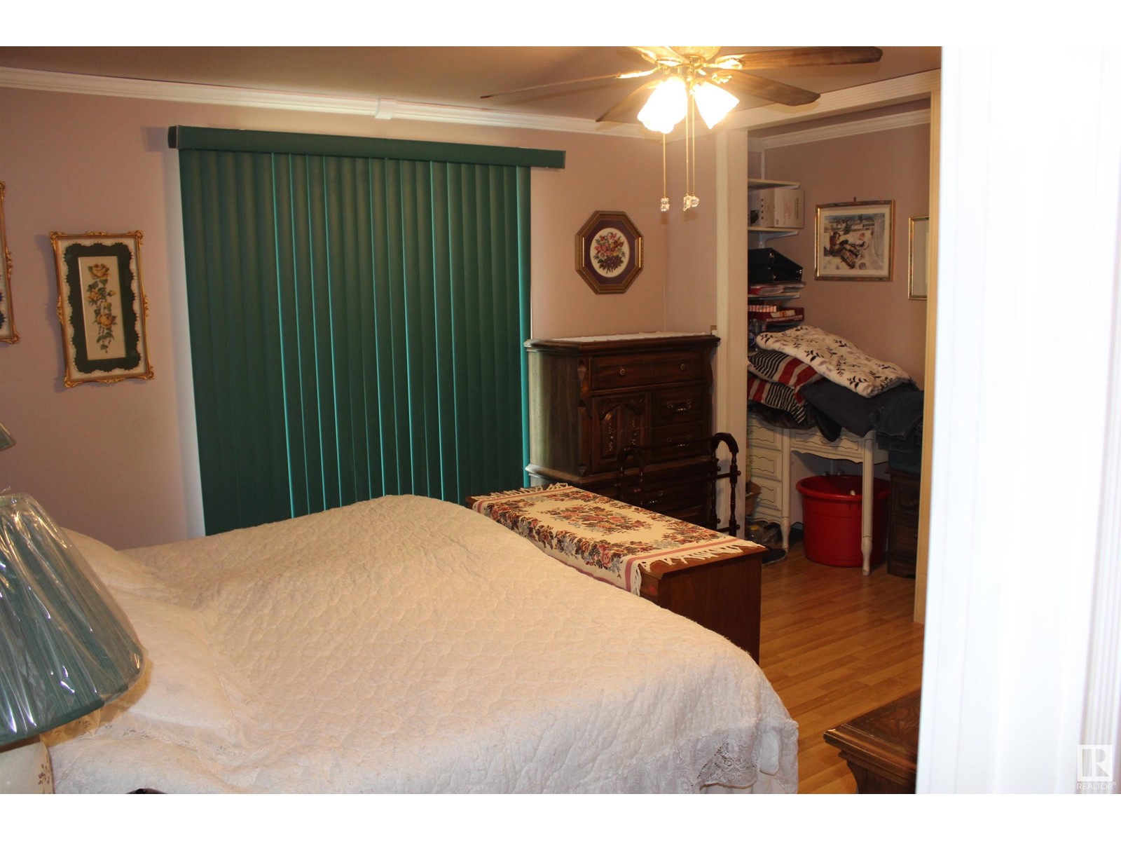 29 Power Dr, Rural Lac Ste. Anne County, Alberta  T0E 0A0 - Photo 17 - E4440256