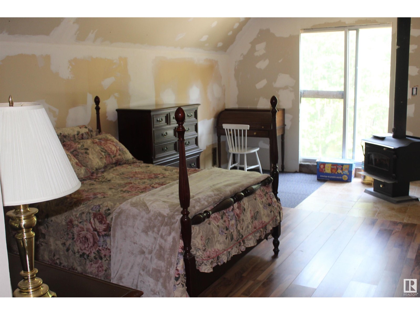 29 Power Dr, Rural Lac Ste. Anne County, Alberta  T0E 0A0 - Photo 18 - E4440256