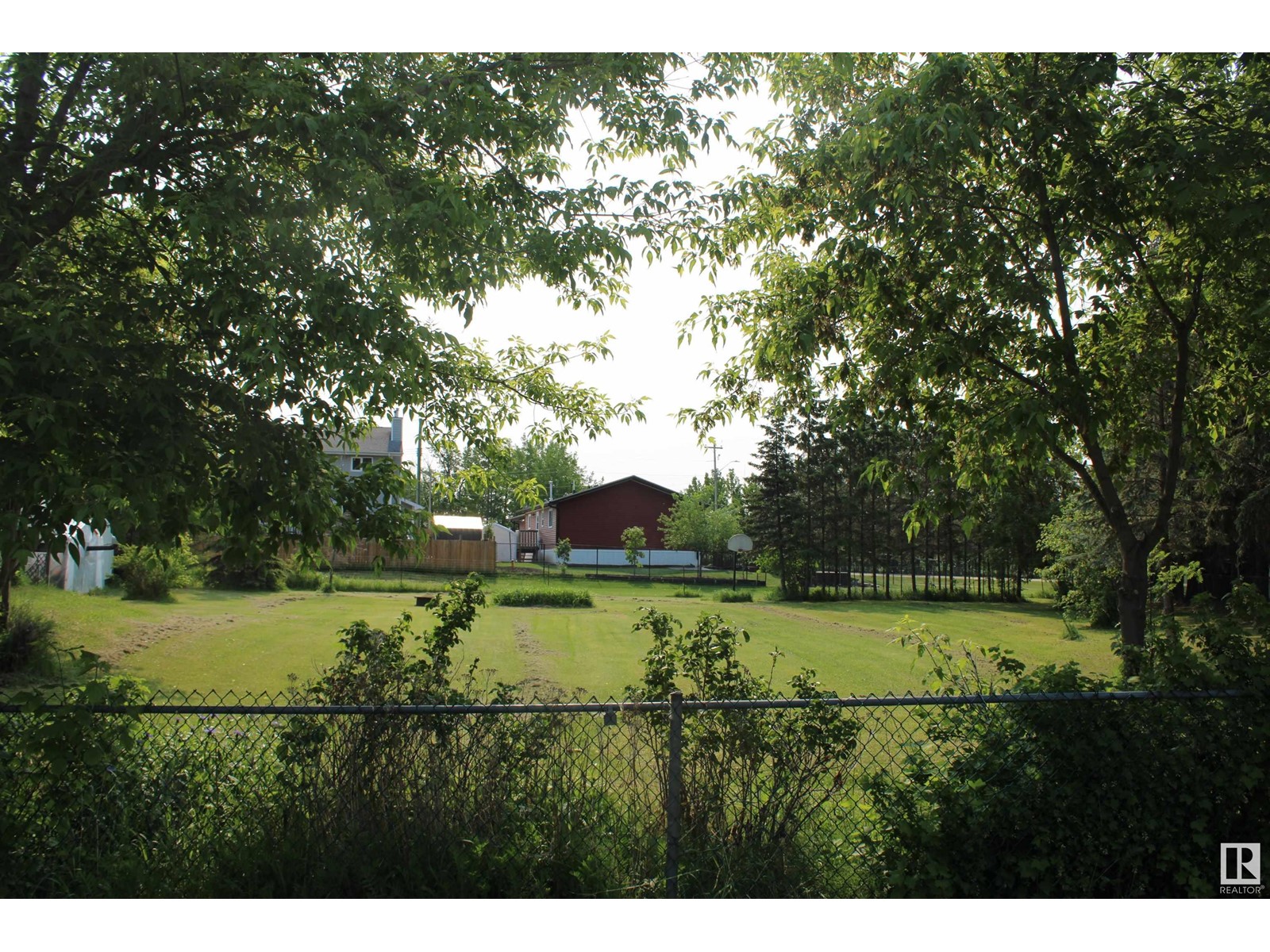 29 Power Dr, Rural Lac Ste. Anne County, Alberta  T0E 0A0 - Photo 23 - E4440256