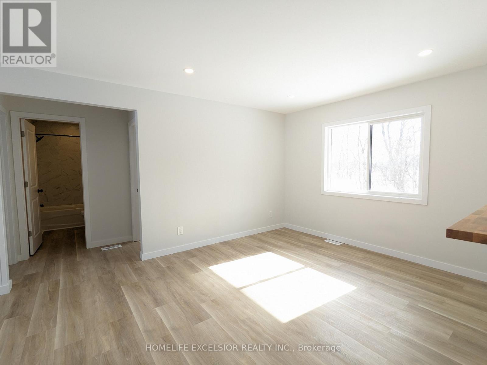 2866 Concession B Road, Ramara, Ontario  L0K 1B0 - Photo 16 - S12195261