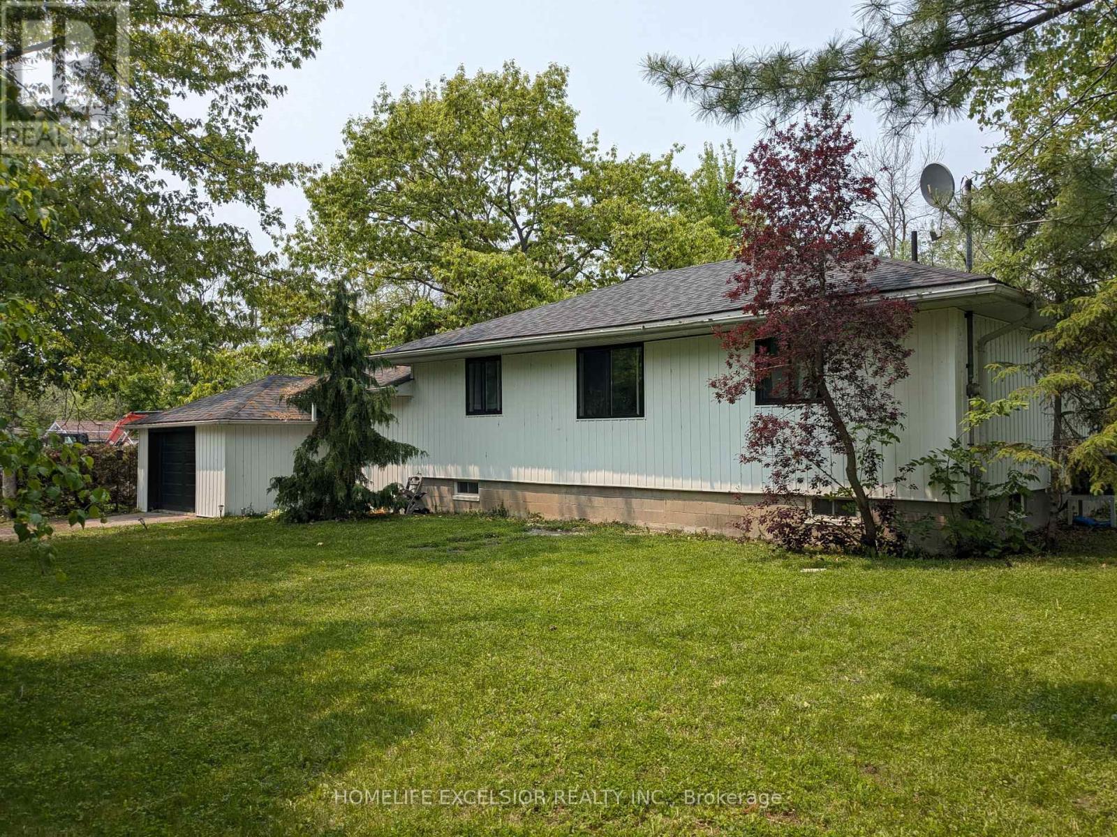2866 Concession B Road, Ramara, Ontario  L0K 1B0 - Photo 3 - S12195261