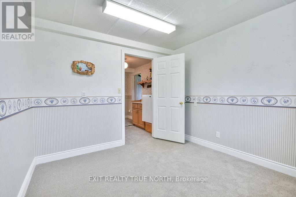 16 Hepinstall Place, Oro-Medonte, Ontario  L3V 7Z7 - Photo 22 - S12195462