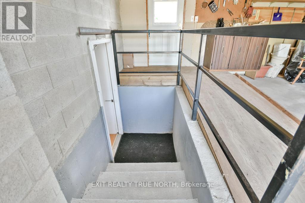 16 Hepinstall Place, Oro-Medonte, Ontario  L3V 7Z7 - Photo 25 - S12195462