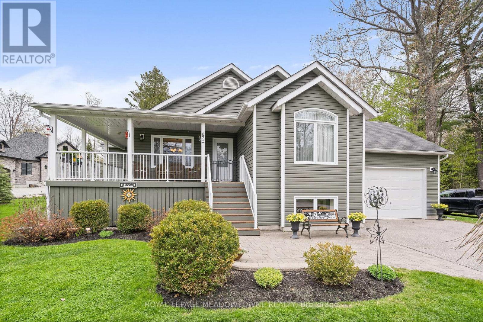 Property at 825 EASTDALE DRIVE image 1