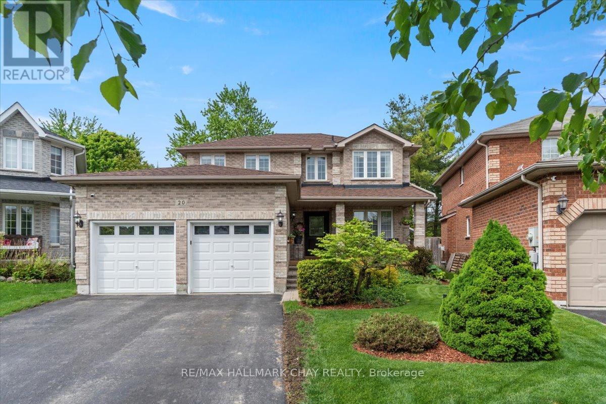 20 STONEYBROOK CRESCENT, Barrie, Ontario