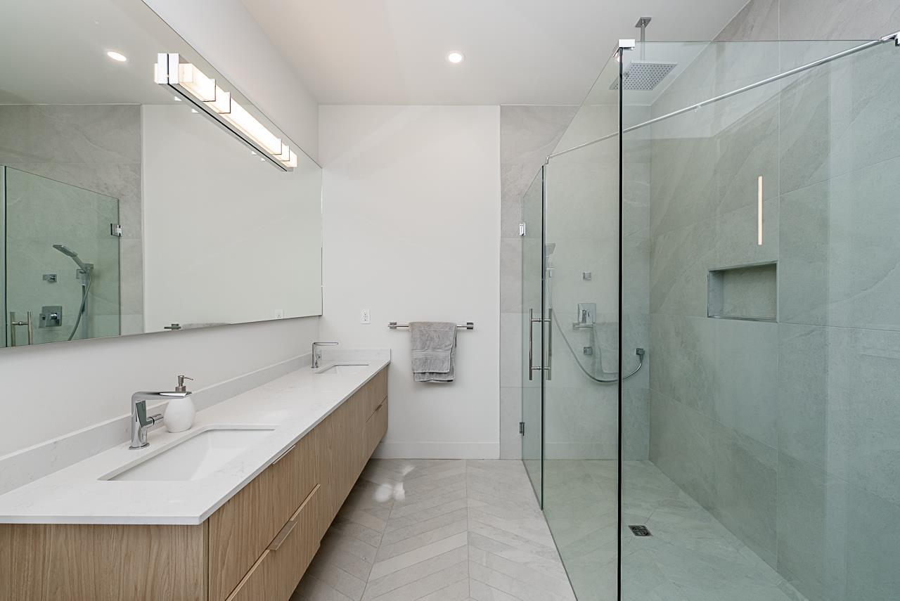 15911 Cliff Avenue, White Rock, British Columbia  V4B 1W8 - Photo 22 - R3010397