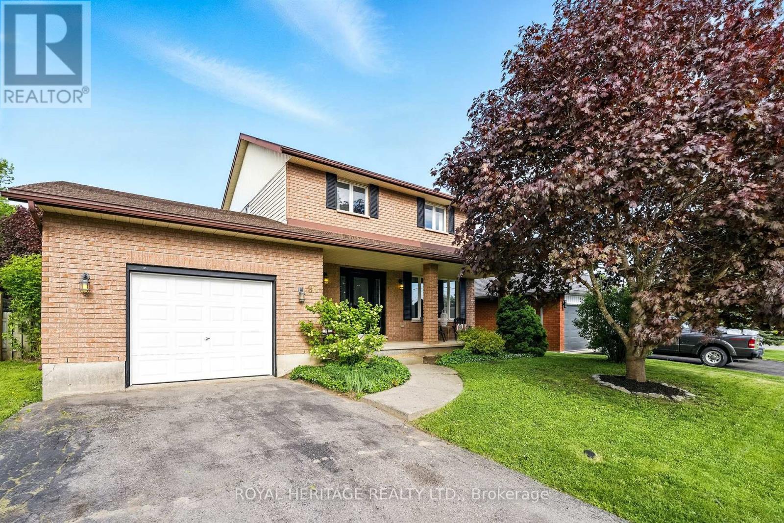 Property at 83 PINNACLE STREET N image 1