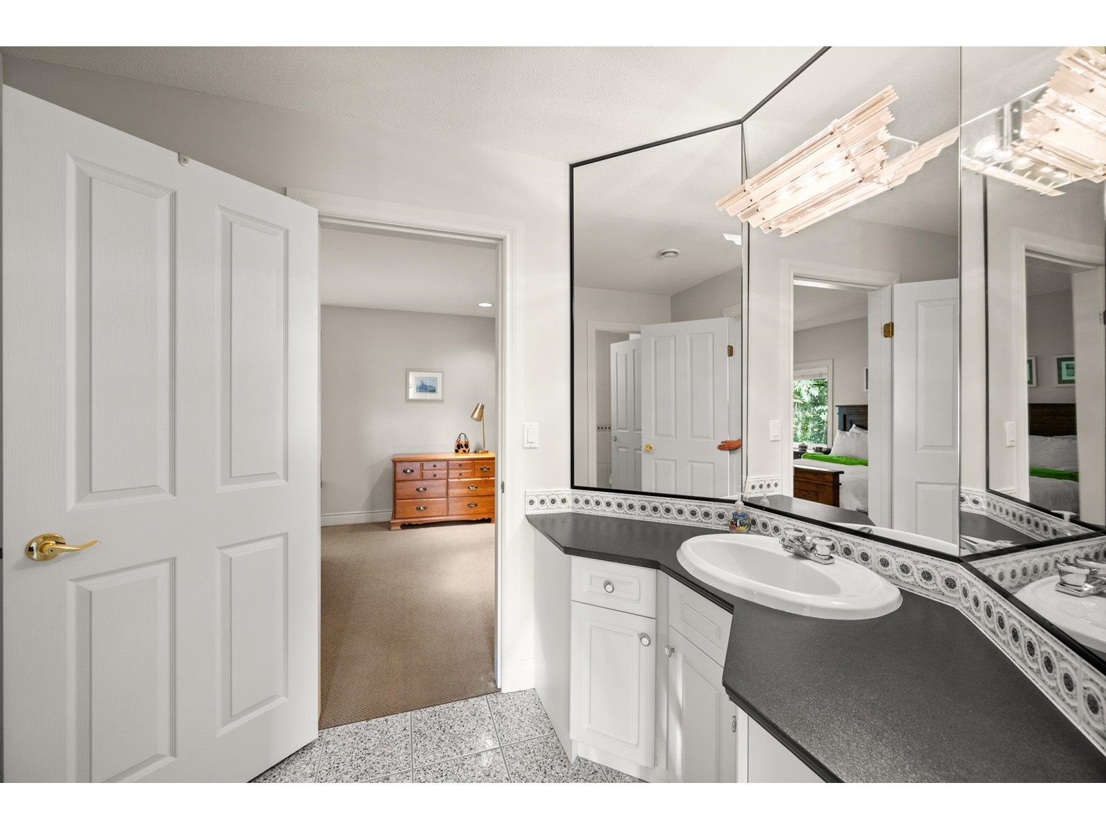 13422 20a Avenue, Surrey, British Columbia  V4A 9N8 - Photo 28 - R3010549
