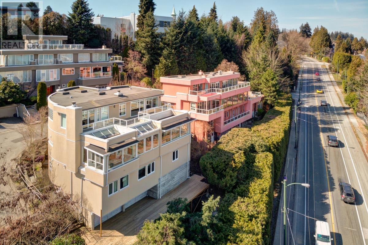 4322 West Point Place, Vancouver, British Columbia  V6R 4M9 - Photo 5 - R3011157