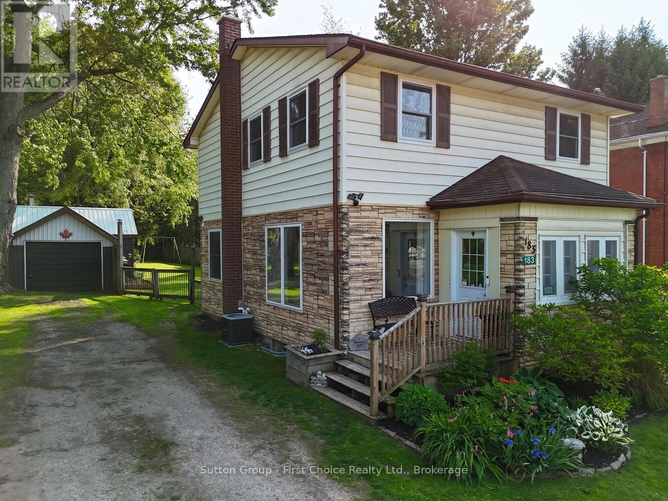 183 Huron Road, Perth South, Ontario  N0K 1X0 - Photo 3 - X12195633