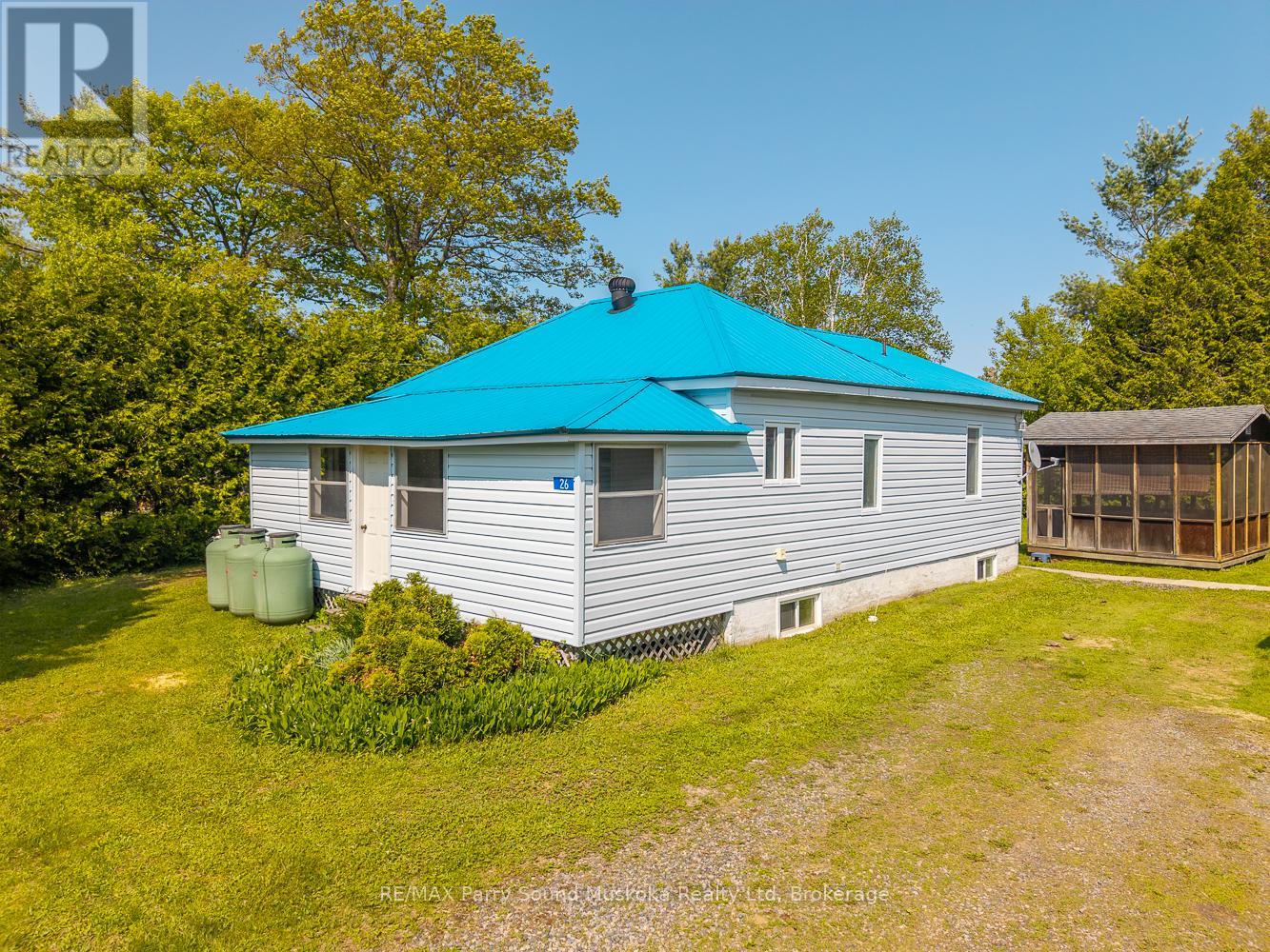 26 JOSEPH STREET, Georgian Bay, Ontario