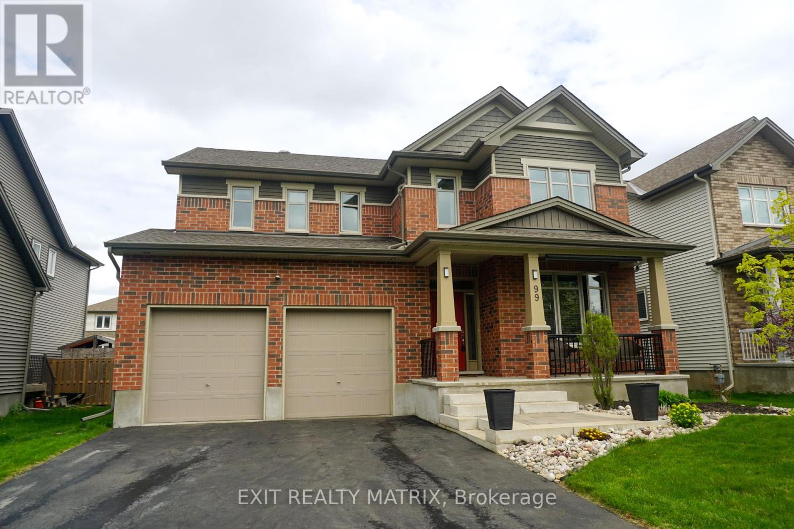 99 STATION TRAIL, Russell, Ontario