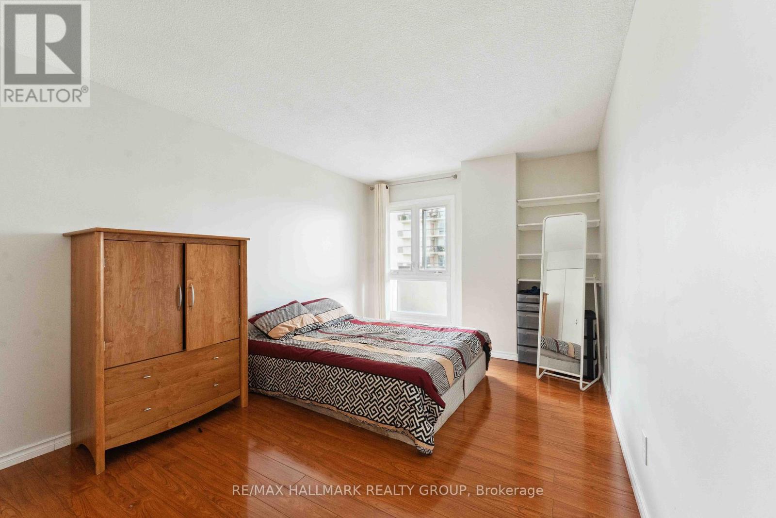 158c Mcarthur Avenue S, Ottawa, Ontario  K1L 8E7 - Photo 17 - X12195635