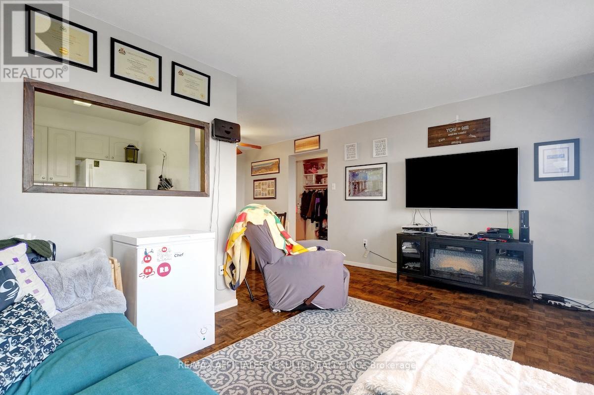 607 - 20 Chesterton Drive, Ottawa, Ontario  K2E 6Z7 - Photo 15 - X12195654