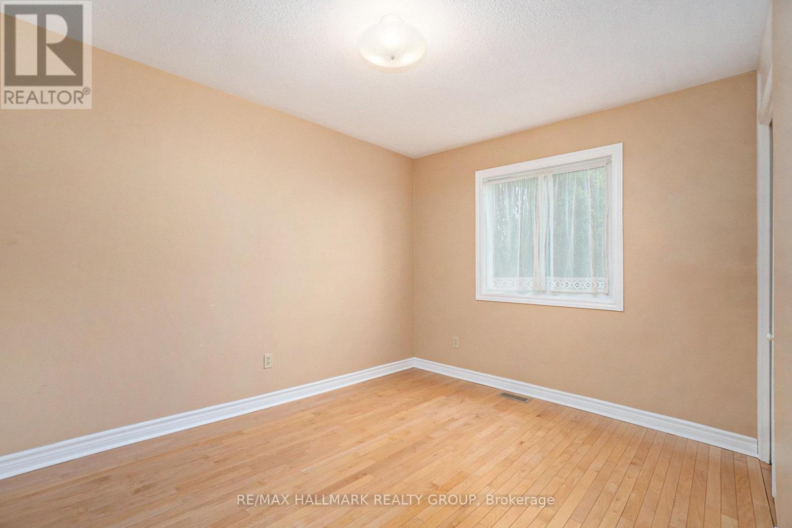 155 Edward Street S, Arnprior, Ontario  K7S 2X3 - Photo 12 - X12195716