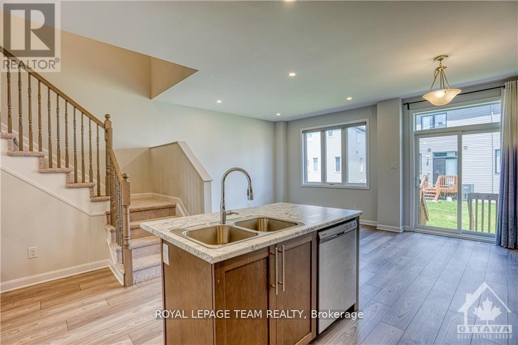 129 Natare Place, Ottawa, Ontario  K2S 1B9 - Photo 9 - X12195726