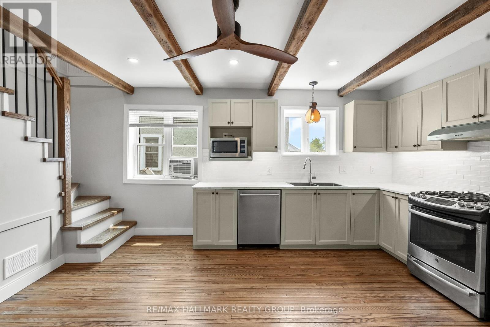 580 St Louis Street, Clarence-Rockland, Ontario  K4K 1K6 - Photo 8 - X12195730