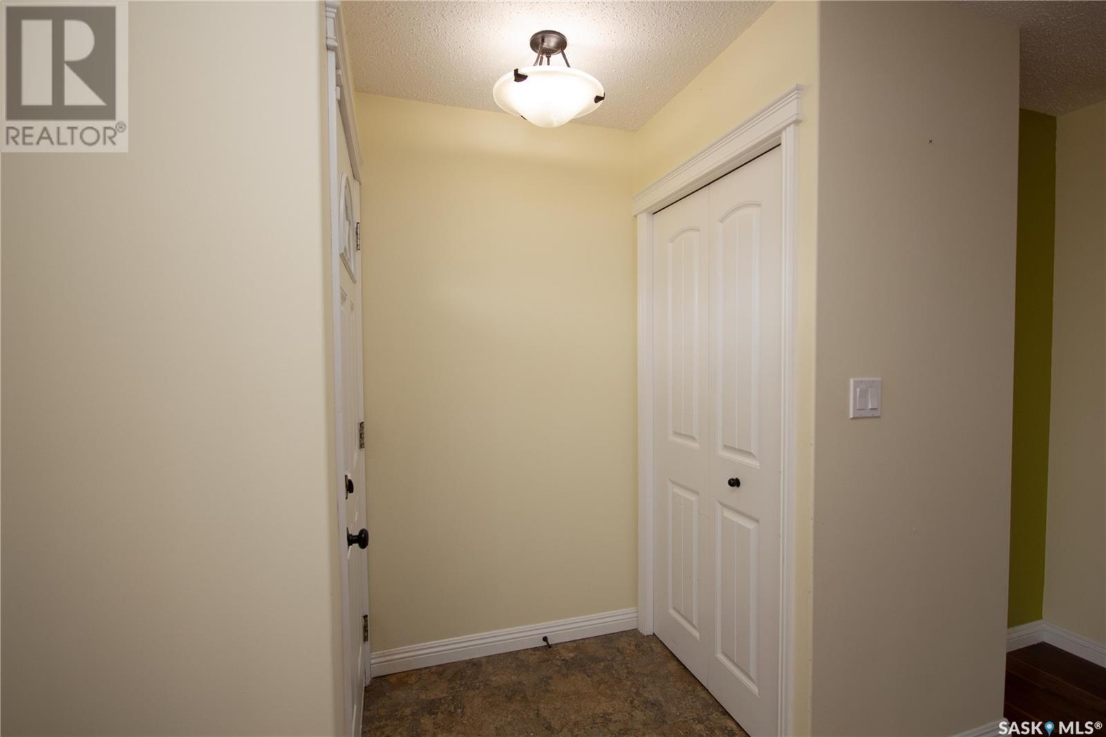 141 18th Street, Battleford, Saskatchewan  S0M 0E0 - Photo 8 - SK008087