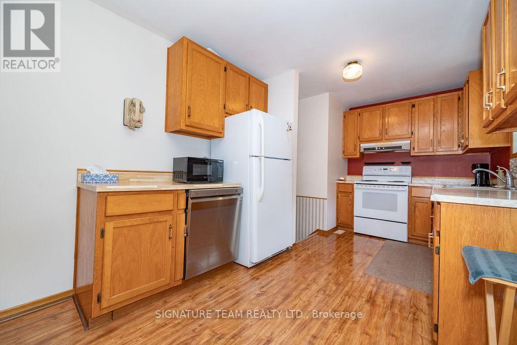 84 Crooked Rapids Road, North Algona Wilberforce, Ontario  K0J 1T0 - Photo 5 - X12195573