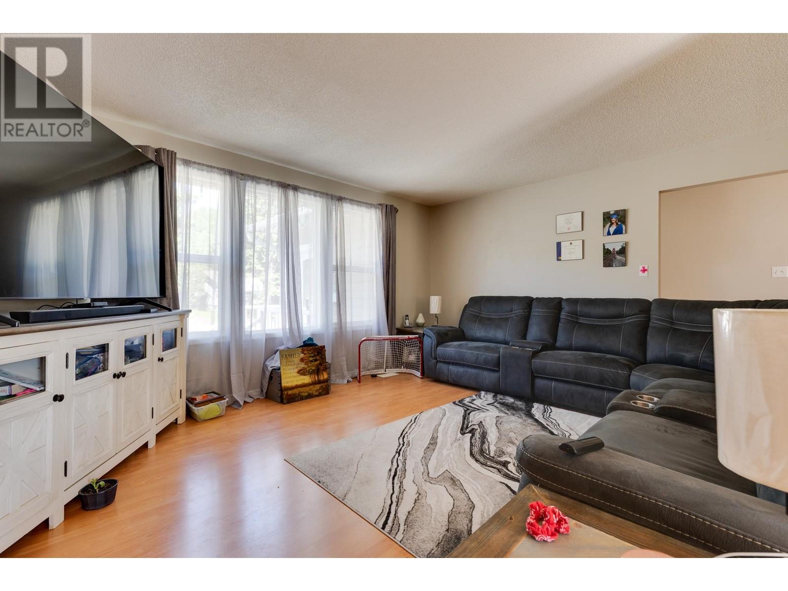 7896 Queens Crescent, Prince George, British Columbia  V2N 3H6 - Photo 10 - R3011244