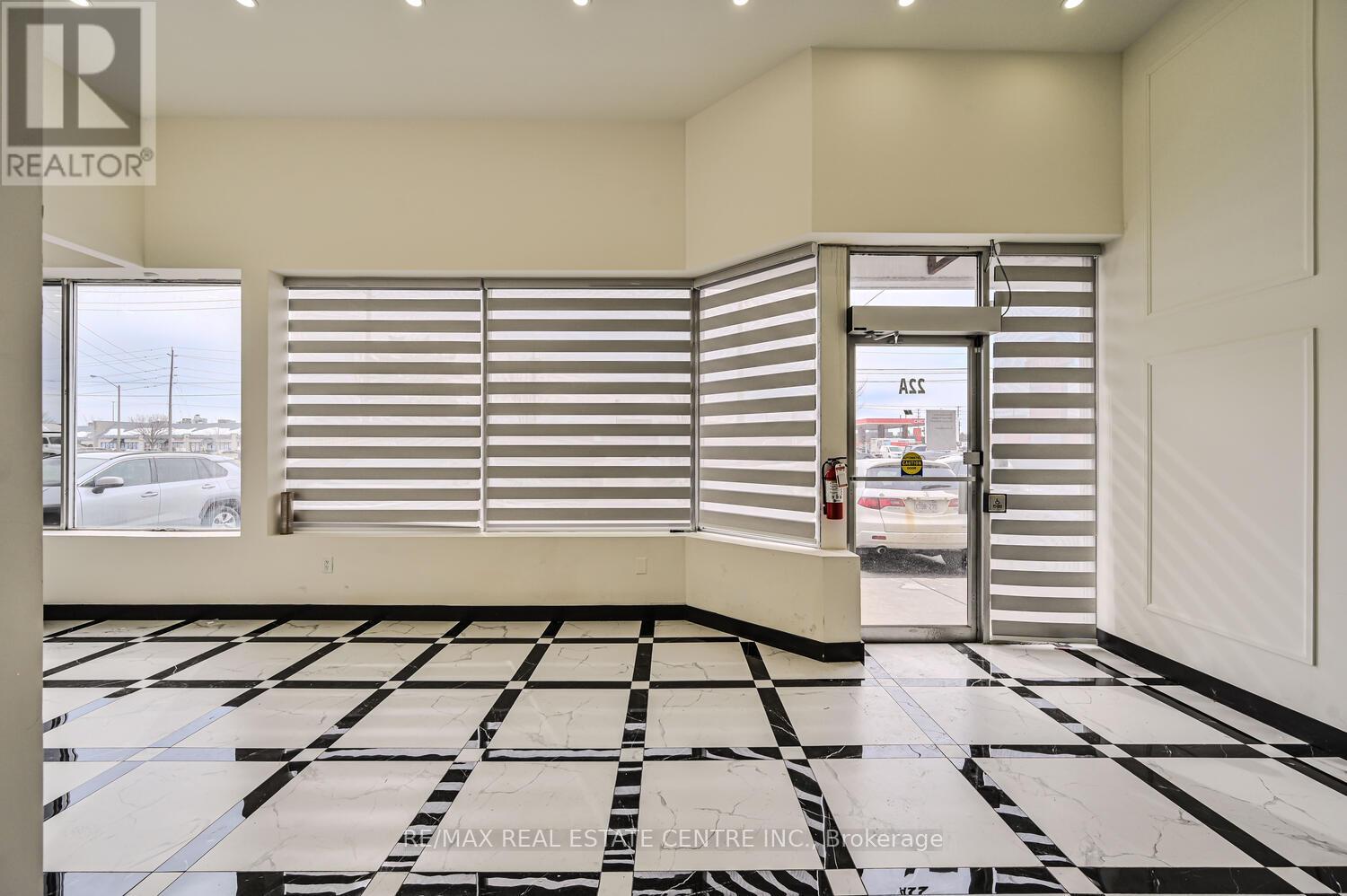 22 - 2565 Steeles Avenue E, Brampton (Steeles Industrial), Ontario  L6T 4L6 - Photo 10 - W12195255