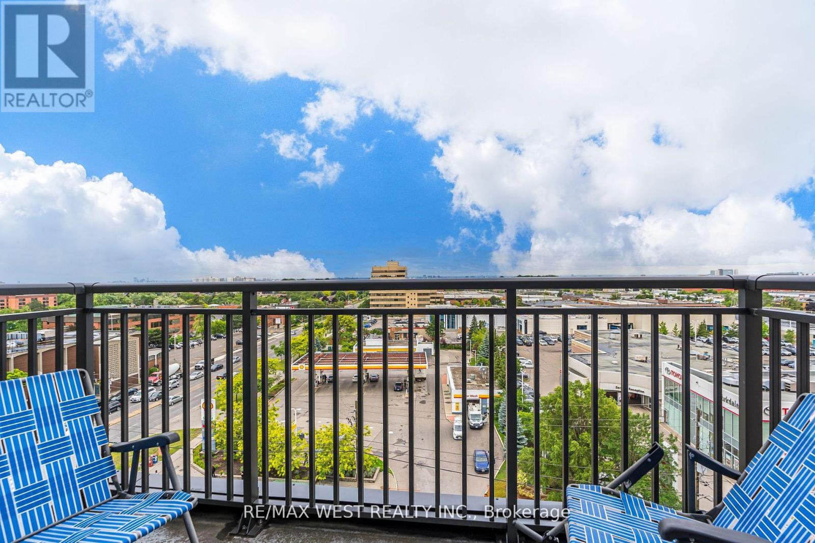 803 - 830 Lawrence Avenue, Toronto (Yorkdale-Glen Park), Ontario  M6A 1C3 - Photo 18 - W12195259