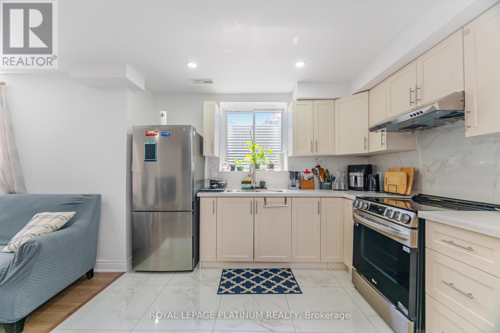 1454 Kitchen Court, Milton, Ontario  L9E 1T6 - Photo 40 - W12195275