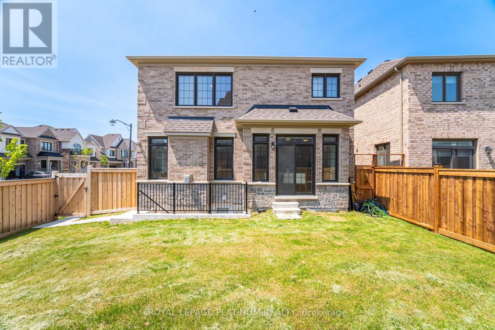 1454 Kitchen Court, Milton, Ontario  L9E 1T6 - Photo 48 - W12195275