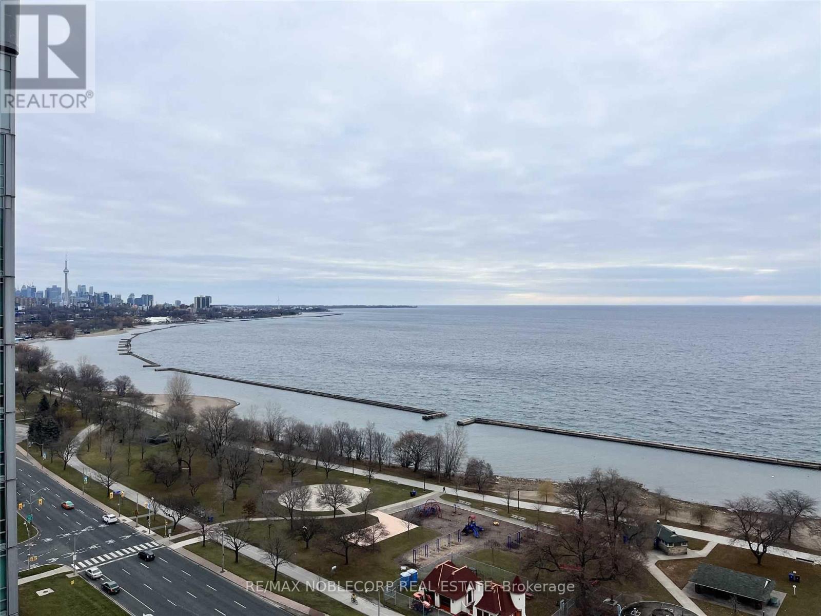 2006 - 1926 Lakeshore Boulevard W, Toronto (High Park-Swansea), Ontario  M6S 1A1 - Photo 11 - W12195276