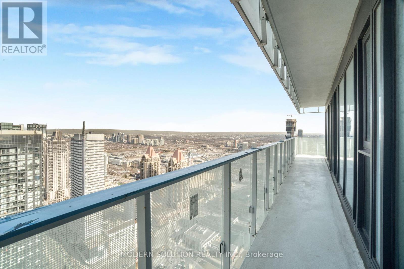 4510 - 3900 Confederation Parkway, Mississauga (City Centre), Ontario  L5B 0M3 - Photo 26 - W12195283