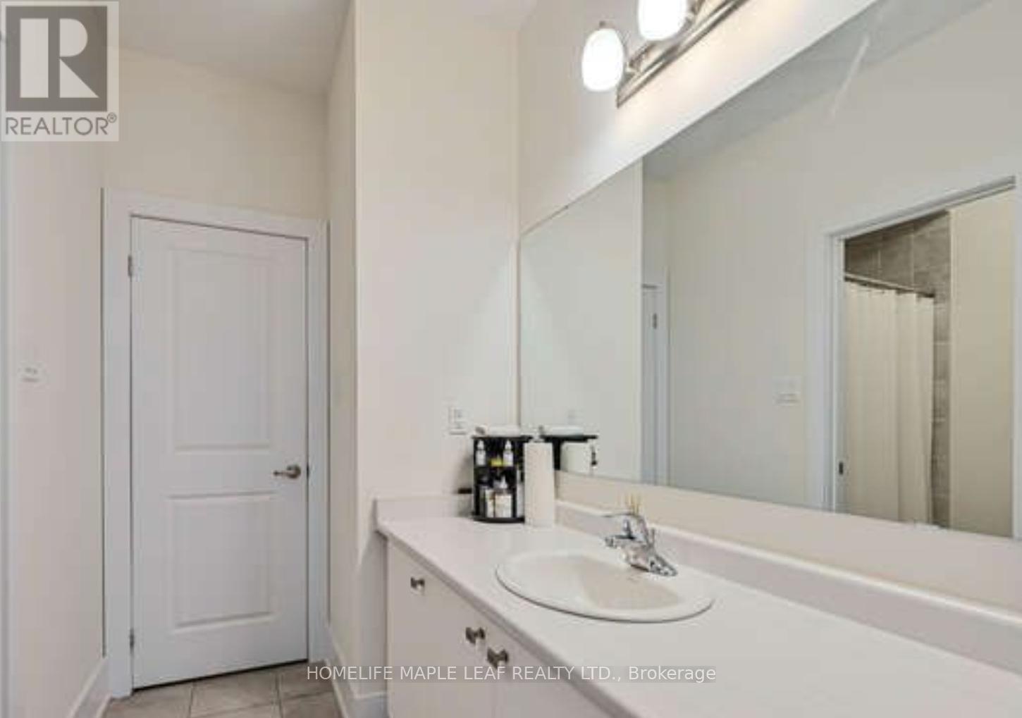 20 Spinland Street, Caledon, Ontario  L2C 4K4 - Photo 16 - W12195292