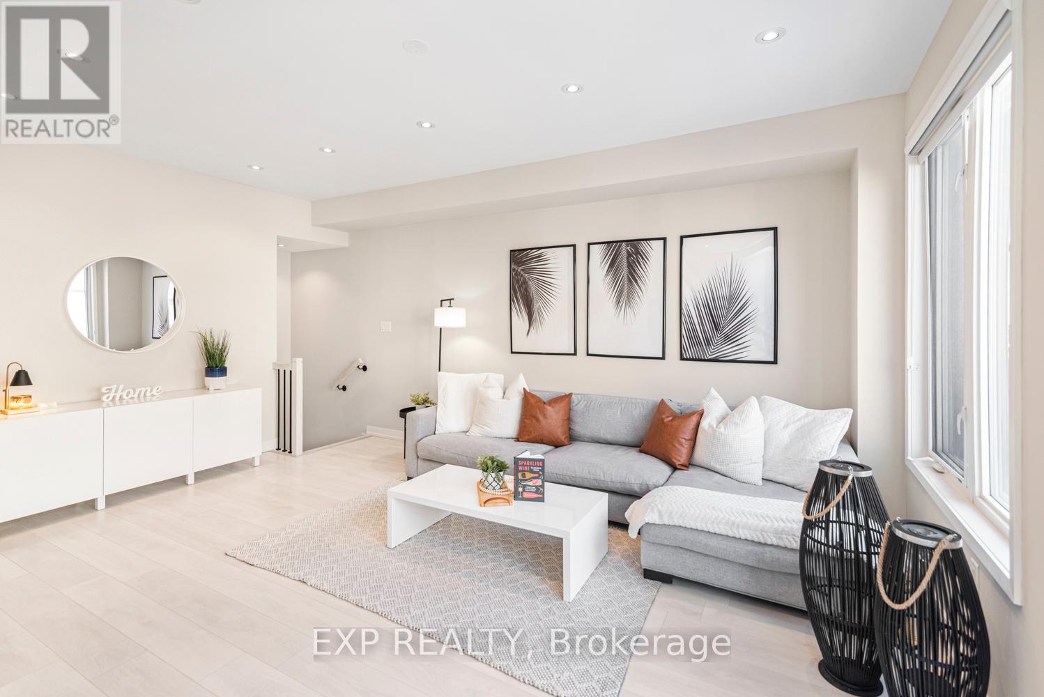 177 Huguenot Road, Oakville, Ontario  L6H 0L4 - Photo 7 - W12195300